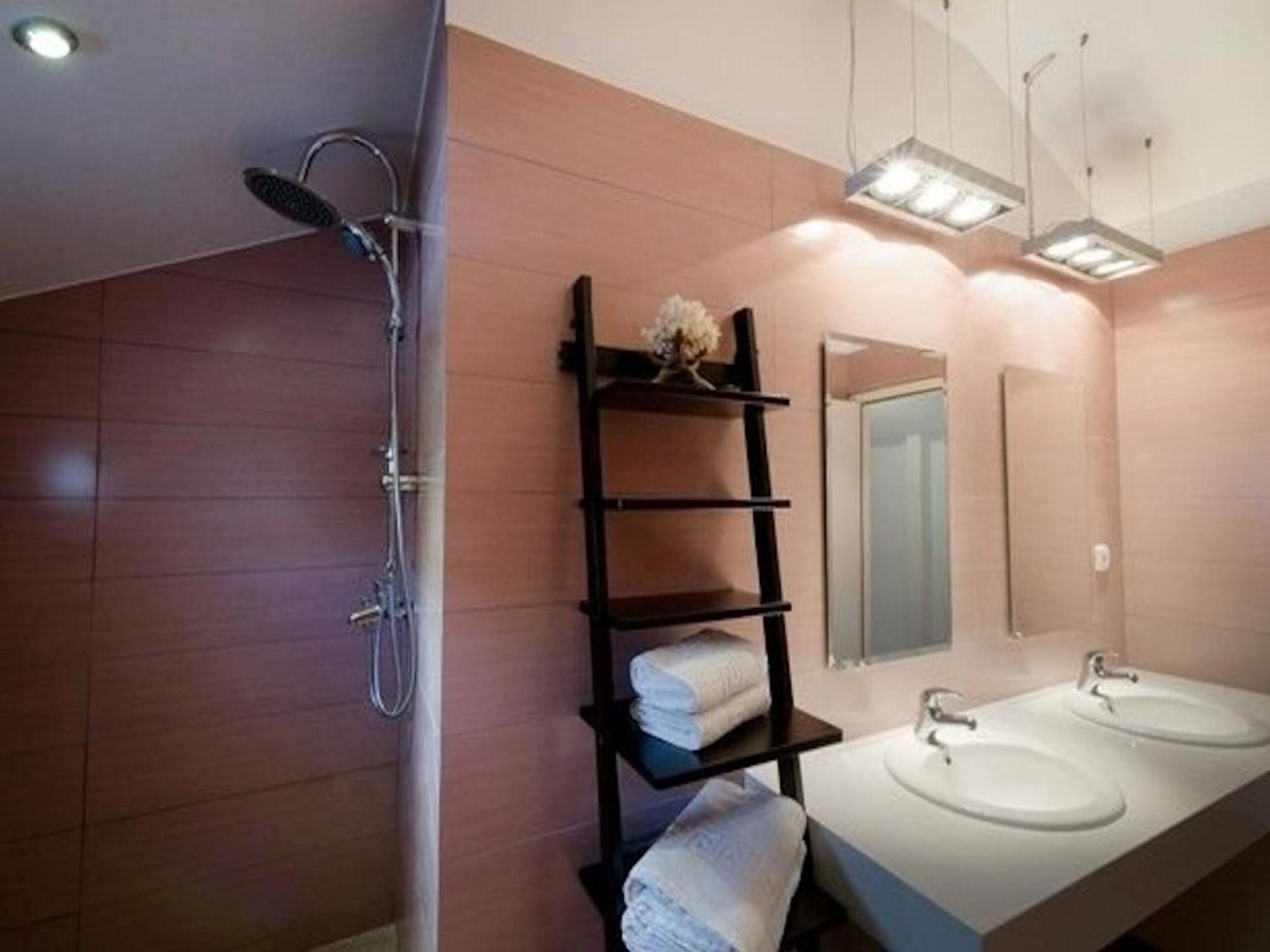 Deluxe Rhodes Villa Villa Sokaki Well Furnished 2 Bedrooms Lindos Exterior photo